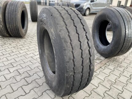 Używane opony do ciężarówek 385/65R22.5 RIKEN GRIPSTAR T / 9-10mm