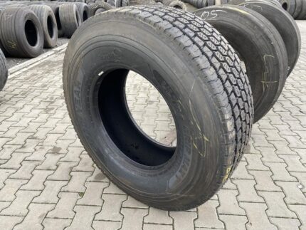 Używane opony do ciężarówek 385/65R22.5 GOODYEAR ULTRA GRIP MAX T / 100% Bieżnika