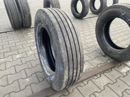 Używane opony do ciężarówek 205/75R17.5 HANKOOK AH11 / 7-9mm