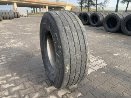  MICHELIN X MULTI T  
