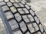 Używane opony do ciężarówek 225/75R17.5 BIEŻNIKOWANA TYP BRIDGESTONE M729 / 100% Bieżnika