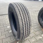 Używane opony do ciężarówek 265/70R19.5 PIRELLI ST:01 / 12-13mm