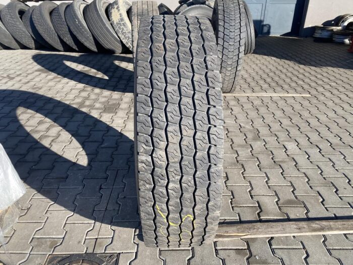 Używane opony do ciężarówek 315/80R22.5 BERLINER B225 / 11-12mm