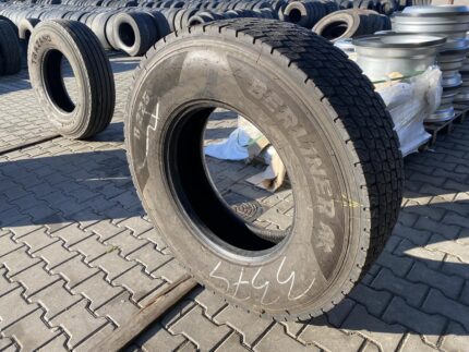 Używane opony do ciężarówek 315/80R22.5 BERLINER B225 / 11-12mm