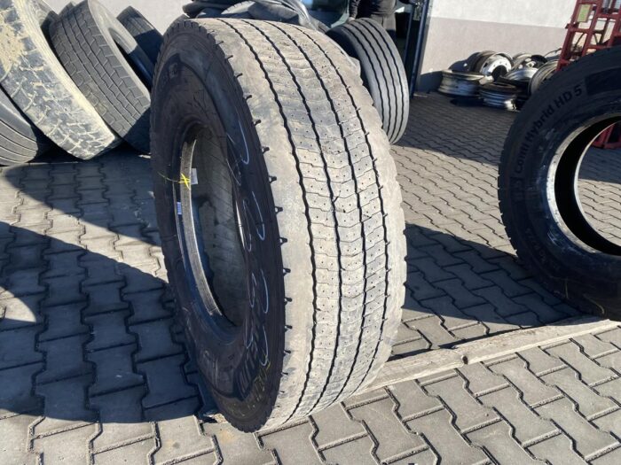 Używane opony do ciężarówek 315/80R22.5 MICHELIN XLINE ENERGY D / 7-9mm