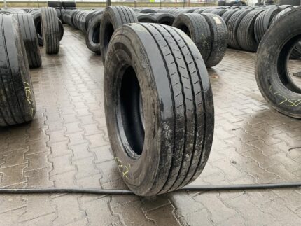 Używane opony do ciężarówek 285/70R19.5  CONTINENTAL CONTI HYBRID HS3 / 8-9mm