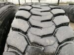 Używane opony do ciężarówek 315/80R22.5 BIEŻNIKOWANA TYP MICHELIN X WORKS D / 13-16mm