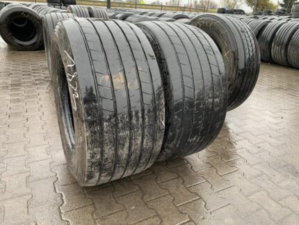 Używane opony do ciężarówek 435/50R19.5 GOODYEAR KMAX T GEN-2 / 6-8mm