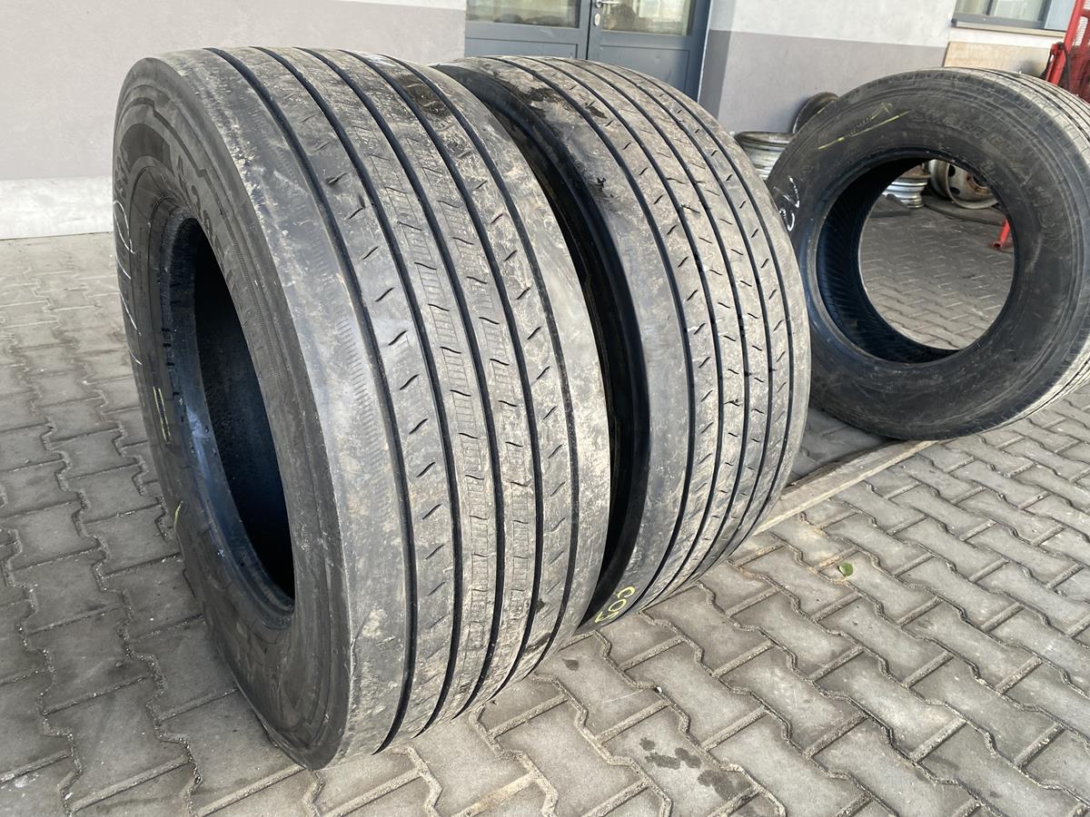 Używane opony do ciężarówek 385/55R22.5 CONTINENTAL CONTI ECOPLUS HS3+ / 9mm Używane opony do ciężarówek 385/55R22.5 CONTINENTAL CONTI ECOPLUS HS3+ / 9mm