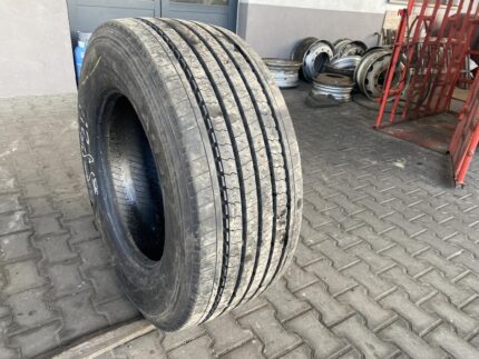 Używane opony do ciężarówek 385/55R22.5 HANKOOK SMART FLEX AH31 / 14-15mm
