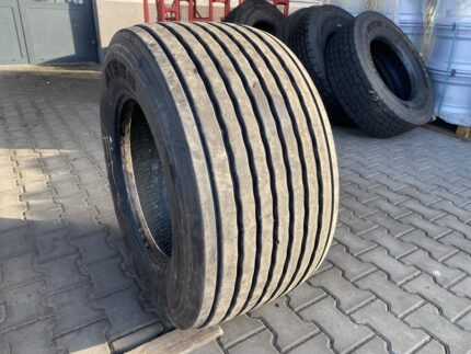 Używane opony do ciężarówek 445/45R19.5 BISON AT556 / 13mm