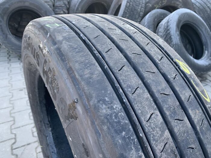 Używane opony do ciężarówek 295/60R22.5 CONTINENTAL CONTI ECOPLUS HS3 / 7-8mm