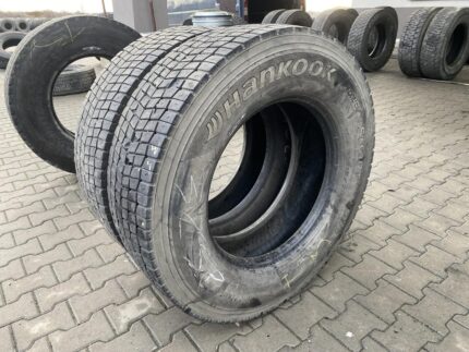 Używane opony do ciężarówek 315/70R22.5 HANKOOK SMART FLEX DH31 / 7-10mm