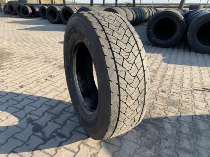 Używane opony do ciężarówek 315/70R22.5 GOODYEAR KMAX  D GEN-2 / 11-13mm