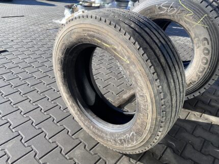 Używane opony do ciężarówek 315/60R22.5 MARSHAL KRS03 / 9-10mm