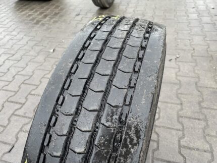Używane opony do ciężarówek 215/75R17.5 MICHELIN X MULTI Z / 7mm