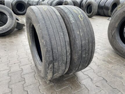Używane opony do ciężarówek 235/75R17.5 FULDA ECOTONN / 4-5mm