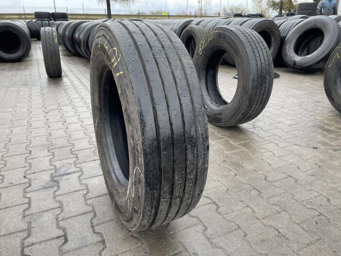 Używane opony do ciężarówek 265/70R19.5 CONTINENTAL CONTI HYBRID HT3 / 9-10mm