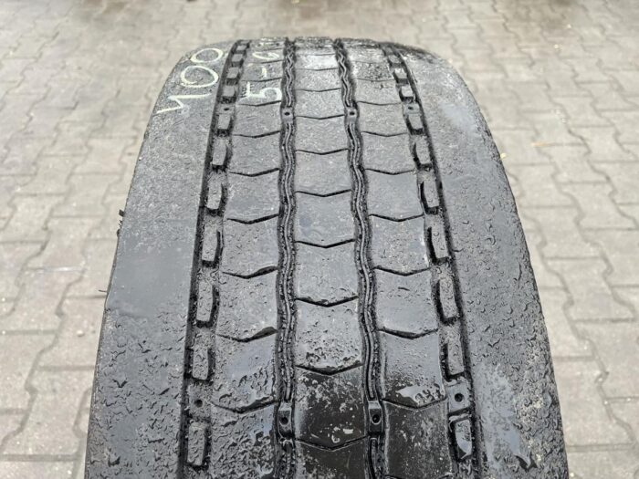 Używane opony do ciężarówek 265/70R19.5 MICHELIN X MULTI Z / 5-6mm