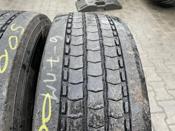 Używane opony do ciężarówek 265/70R19.5 MICHELIN X MULTI Z / 6-7mm