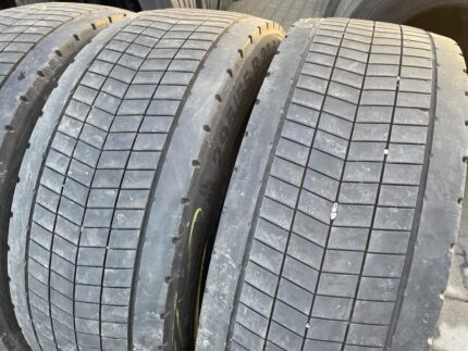 Używane opony do ciężarówek 295/55R22.5 CONTINENTAL CONTI ECOPLUS HD3+ / 6-8mm