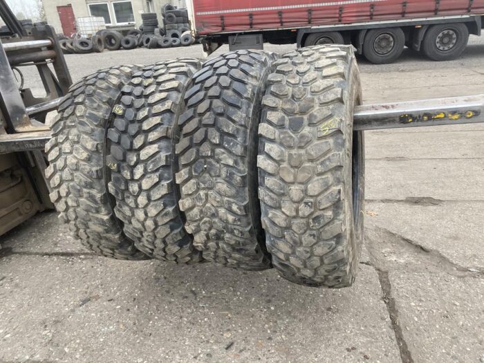 Opony do walców drogowych 335/80R20 12.5R20 DUNLOP SP PG8 / 80% bieżnika