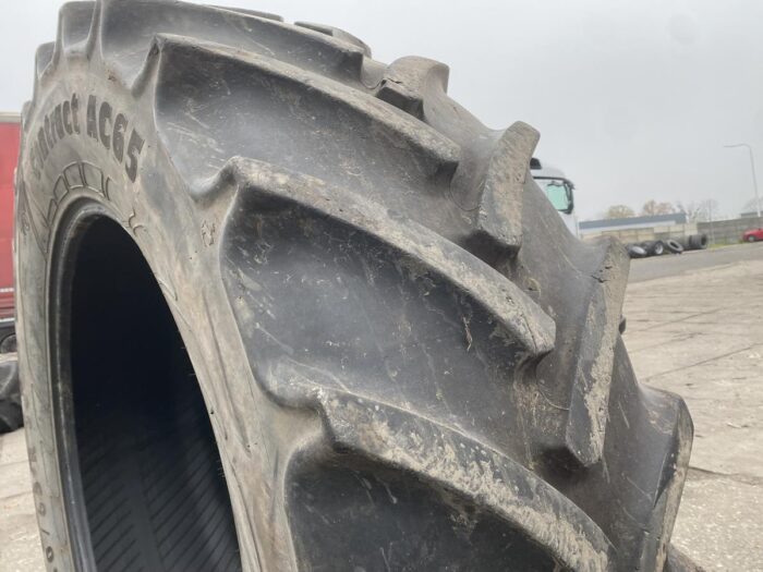 Opona rolnicza 540/65R38 CONTINENTAL AC65 / 70% bieżnika
