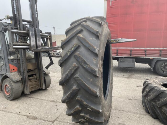 Opona rolnicza 580/85R42 MITAS SFT / 80% bieżnika