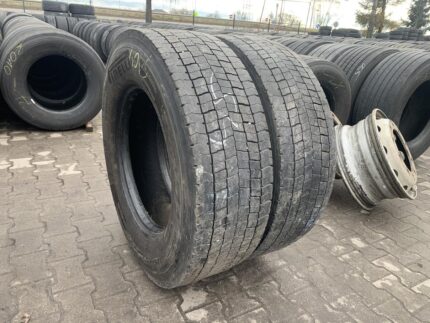 Używane opony do ciężarówek 315/70R22.5 PIRELLI TR:01 TRIATHLON / 7-10mm