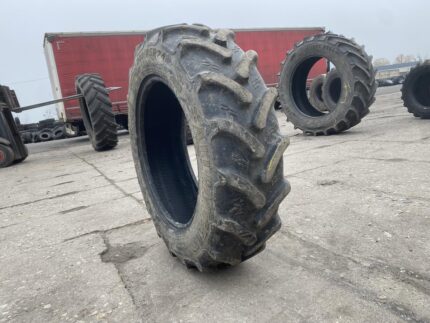Opony do walców drogowych 280/85R24 11.2R24 ALLIANCE FARM PRO II / 70% bieżnika