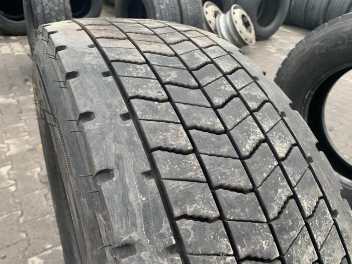 Używane opony do ciężarówek 315/70R22.5 CONTINENTAL CONTI  HYBRID HD3 / 9-11mm