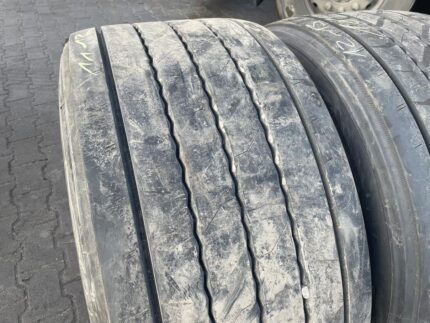 Używane opony do ciężarówek 435/50R19.5  CONTINENTAL CONTI HYBRID HT3 / 11-13mm