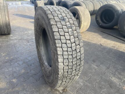 Używane opony do ciężarówek 315/80R22.5 MICHELIN X MULTIWAY 3D XDE / 16-17mm