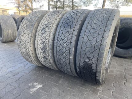 Używane opony do ciężarówek 315/70R22.5 GOODYEAR KMAX  D GEN-2 / 11-13mm