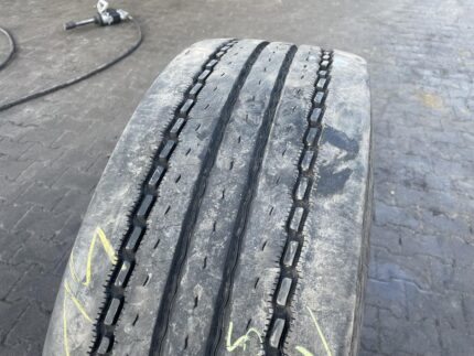 Używane opony do ciężarówek 315/70R22.5 MICHELIN X LINE ENERGY Z / 9-10mm