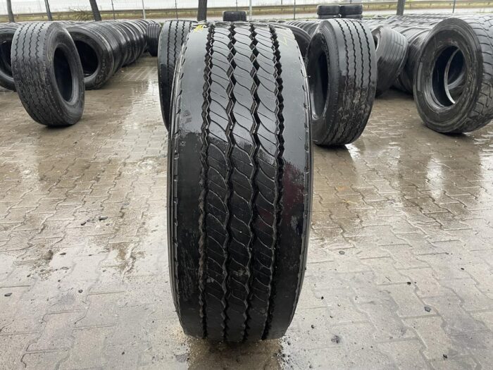 Używane opony do ciężarówek 385/65R22.5 BRIDGESTONE R179 AS / 15-16mm