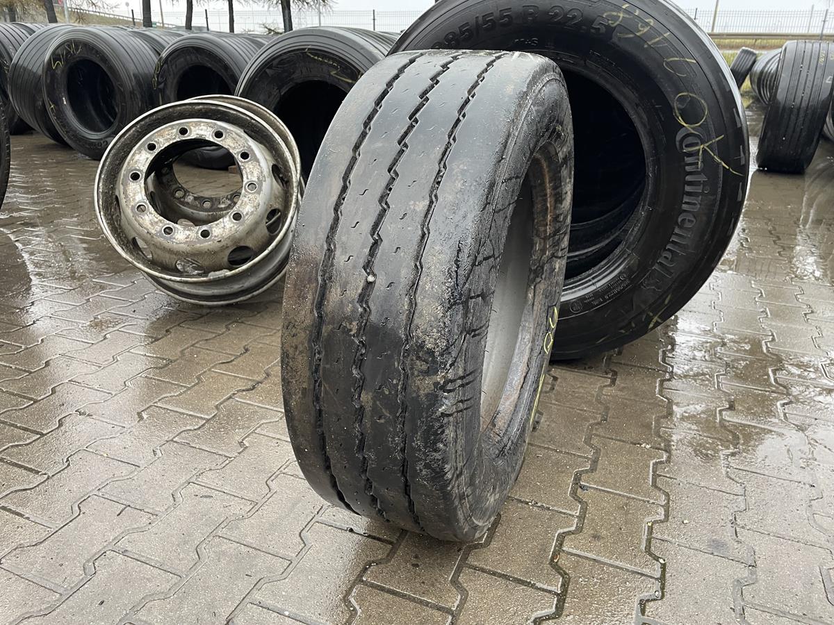 Używane opony do ciężarówek 255/60R19.5 MICHELIN X MAXITRAILER XTA+E / 8mm Używane opony do ciężarówek 255/60R19.5 MICHELIN X MAXITRAILER XTA+E / 8mm