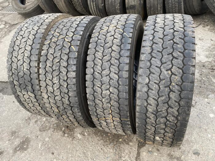 Używane opony do ciężarówek 265/70R19.5 MICHELIN X MULTI D / 7mm