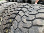 Opony używane ciężarowe napędowe budowlane 315/80R22.5 MICHELIN X WORKS D / 15-19mm