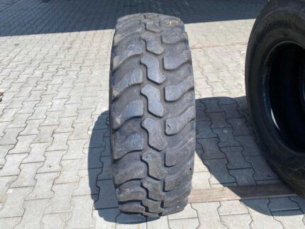 Opona przemysłowa do ładowarek DUNLOP SP T