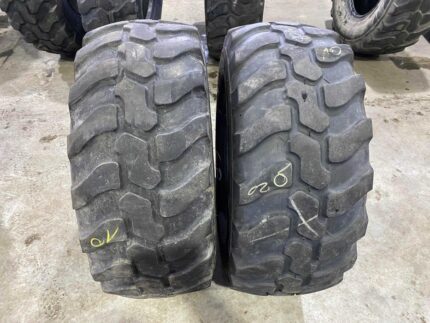 Opona przemysłowa do ładowarek DUNLOP SP T