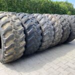  Opona budowlana do ładowarek DUNLOP SP T