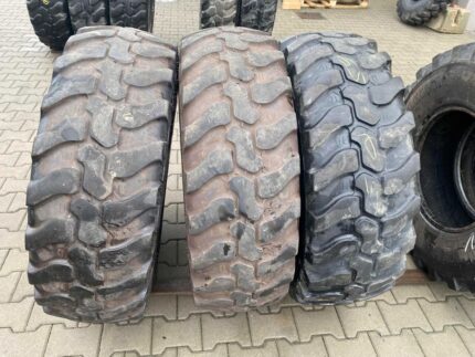 Opona przemysłowa do ładowarek DUNLOP SP T