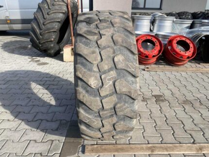 Opona budowlana do ładowarek ALLIANCE CMS