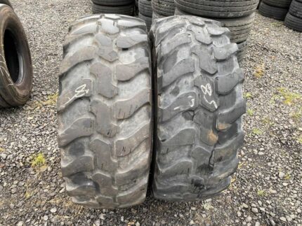 Opona przemysłowa do ładowarek DUNLOP SP T