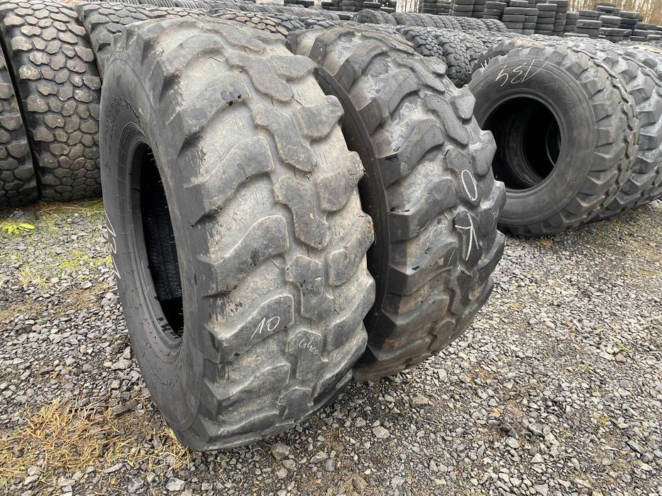 Opona przemysłowa do ładowarek 405/70R20 DUNLOP SP T9 Opona przemysłowa do ładowarek DUNLOP SP T