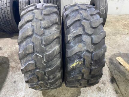 Opona przemysłowa do ładowarek DUNLOP SP T