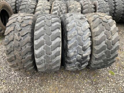 Opona przemysłowa do ładowarek MITAS EM