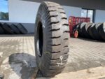 Opona do maszyn budowlanych  KUMHO POWELUG
