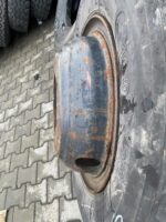 Opona do maszyn rolniczych Felgi LEERZ  DO PRZYCZEPY ROLNICZEJ  OTWORÓW  SZTUKI
